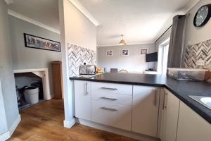 Kitchen/Diner- click for photo gallery